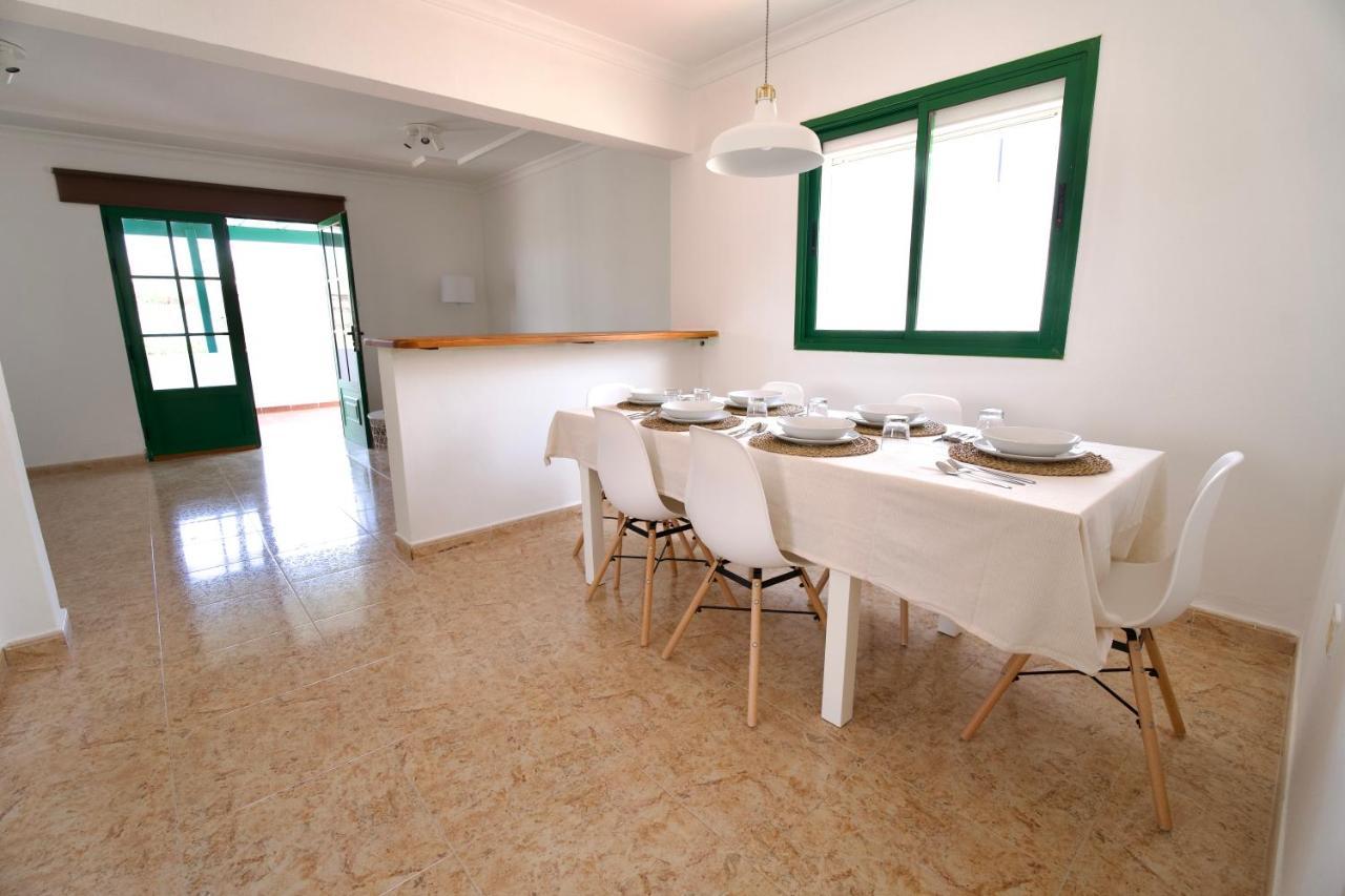 Villas Kalendra, Rofe, Lanzarote Гуатиса Экстерьер фото